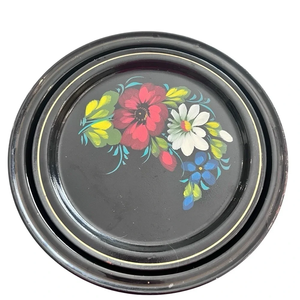 Vintage Russian Floral Decorative Tole Painted Floral Metal Plates Folk Art